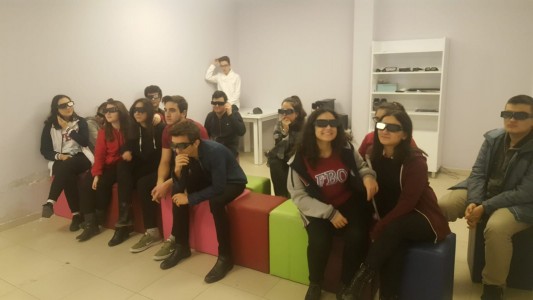 3-D ATÖLYESİNDE ÇÖZELTİLER KONUSUNU ÖĞRENİYORUZ 