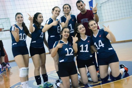 GENÇ KIZLAR VOLEYBOL TAKIMIMIZ, BORNOVA ŞAMPİYONU OLDU!