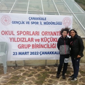 2021-2022 OKUL SPORLARI ORYANTİRİNG TÜRKİYE ŞAMPİYONASI GRUP MÜSABAKALARINDA OKULUMUZU TEMSİL EDEN DEFNE ENEZ'İ TEBRİK EDERİZ.